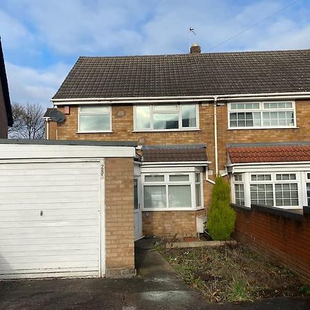 Cozy 4 Bedroom House In Smethwick With 4 Bathrooms Perfect For Contractors And Families Birmingham Eksteriør bilde